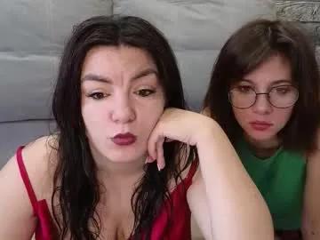 Freechat vika_loves_you on Chaturbate