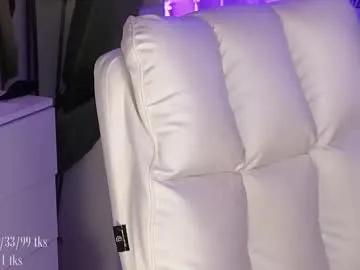 Freechat violetvio1ator on Chaturbate