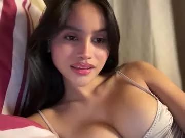 Freechat webcammaggie on Chaturbate