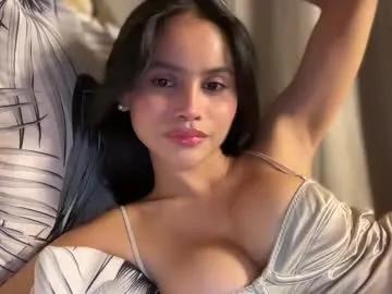 Freechat webcammaggie on Chaturbate