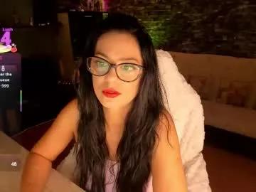 Freechat xlaracroftx on Chaturbate