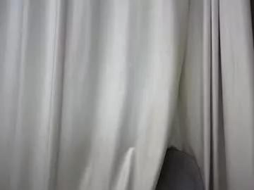 Freechat yana_squrel_22 on Chaturbate