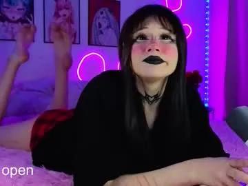 your_little_eva on Chaturbate
