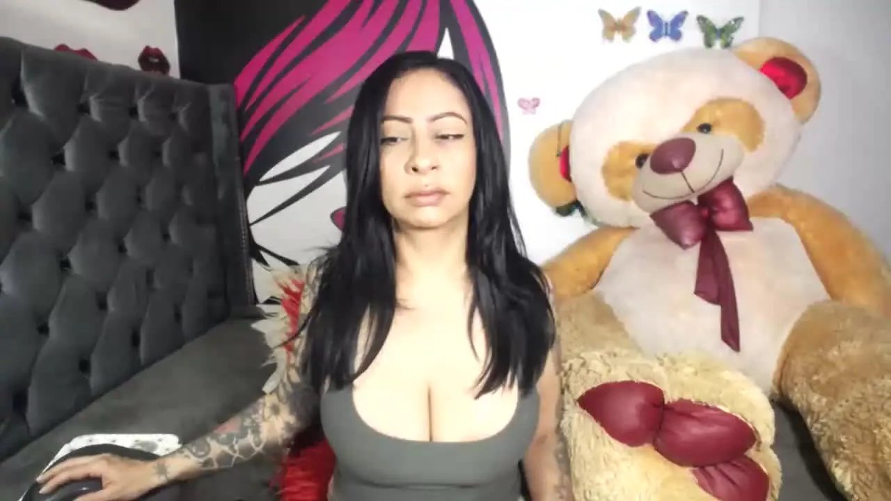 Offline AntonelaFiore on Streamray