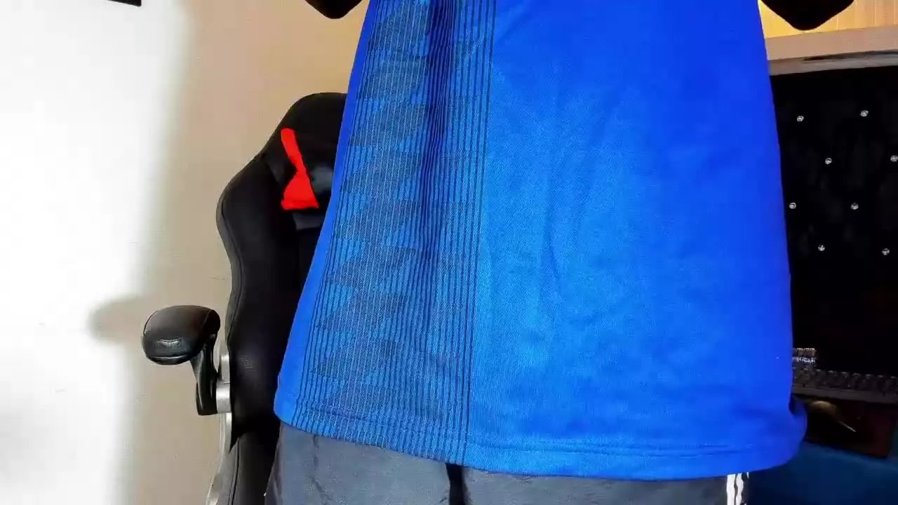 Offline Axell_Cross77 on Streamray