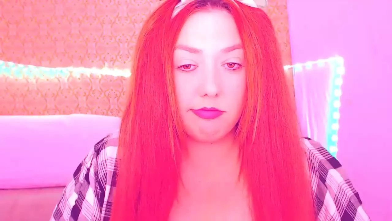 Offline secretbellaa on Streamray