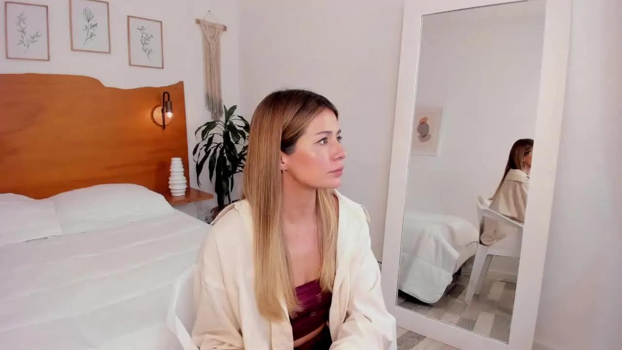 SophieRosee on Streamray