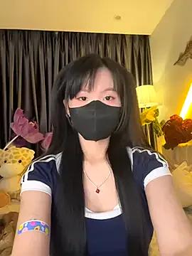 --102KymMiiss-- on StripChat 