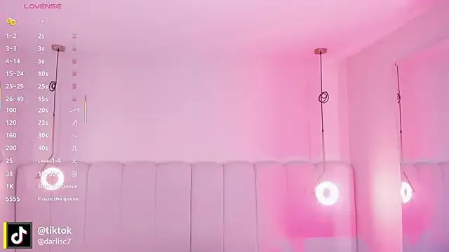 Freechat _huge_boobs_ebony on StripChat