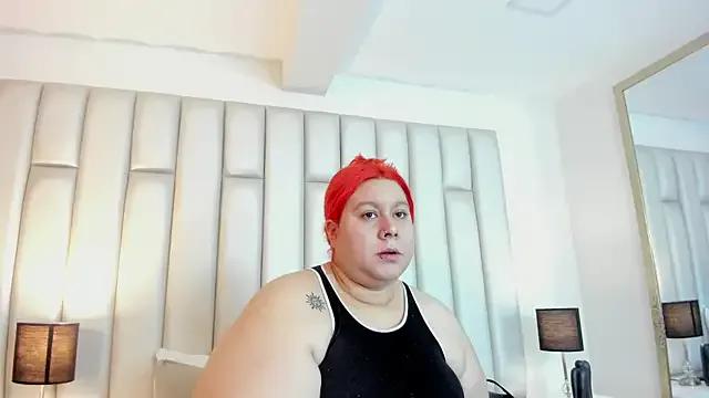 Freechat aandreaperez on StripChat