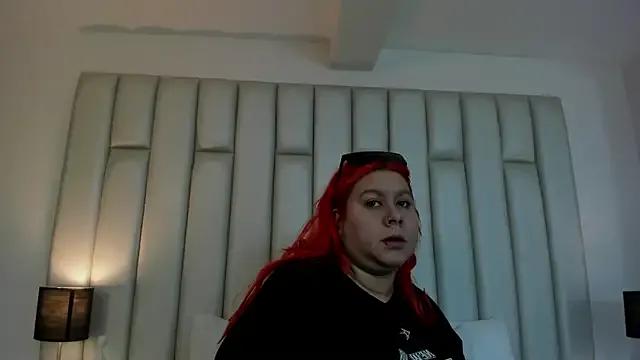 Freechat aandreaperez on StripChat