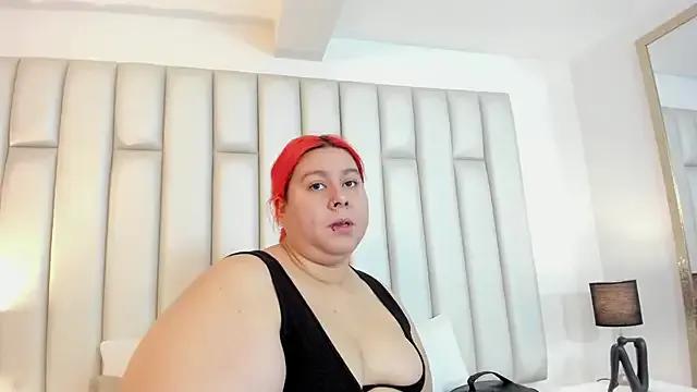 Freechat aandreaperez on StripChat