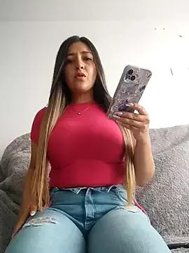 Freechat alana_69 on StripChat