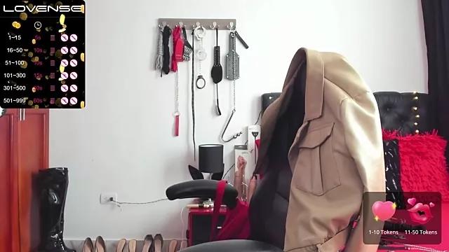 Freechat alison_slave on StripChat