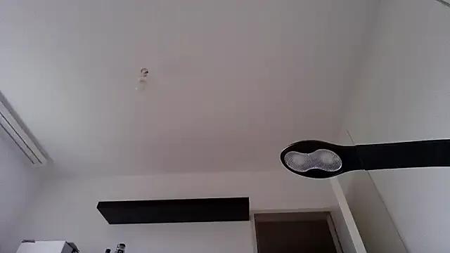 Private alpha-hunk on StripChat