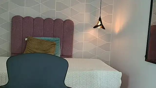 StripChat Aly_Loving is Freechat Aly_Loving — JOIN MY FAN CLUB AND SURPRISE ME