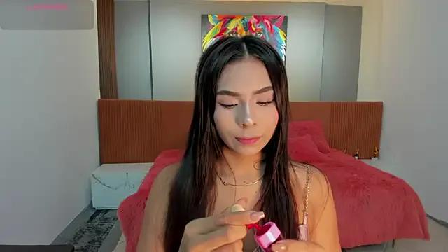 Freechat amira_cute2 on StripChat