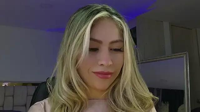 Ammy_Castro on StripChat 