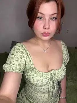 AmmyRich1 on StripChat