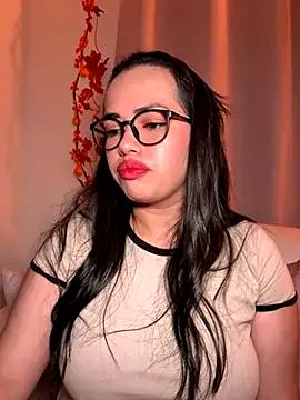 Freechat andra_rose on StripChat