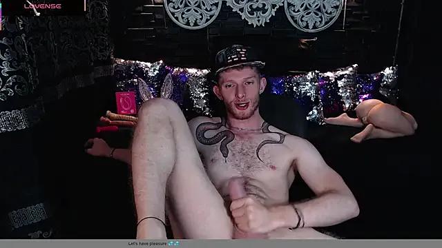 Freechat andrewxbi on StripChat