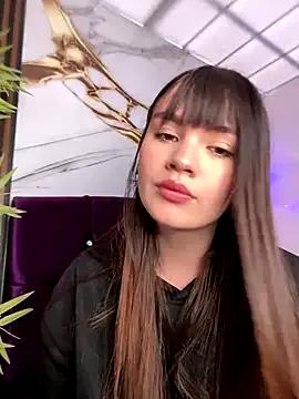 StripChat angel_natural is Freechat angel_natural — Show oil in all body