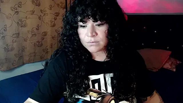 Freechat ANGELIQUE_KLANE on StripChat