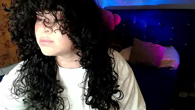 Freechat ANGELIQUE_KLANE on StripChat