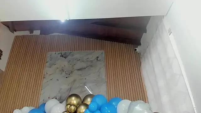 Freechat Any_topless on StripChat