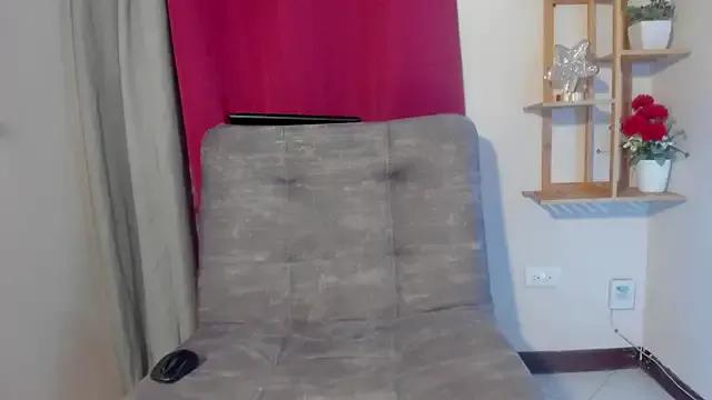 Freechat ariana_clarkk on StripChat