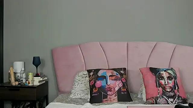 Freechat AriannaMoonXx on StripChat