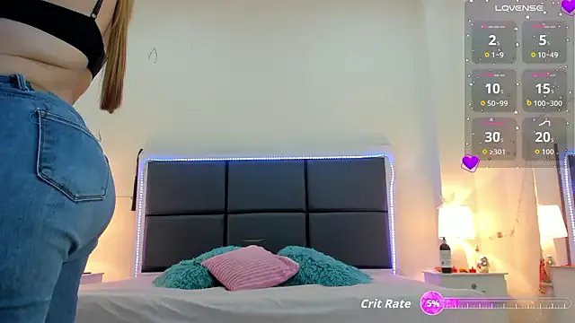 Aslhyn_Gomez on StripChat