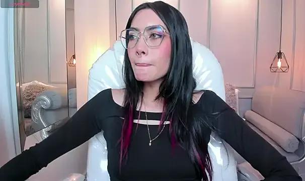 Private AzuraKindong on StripChat