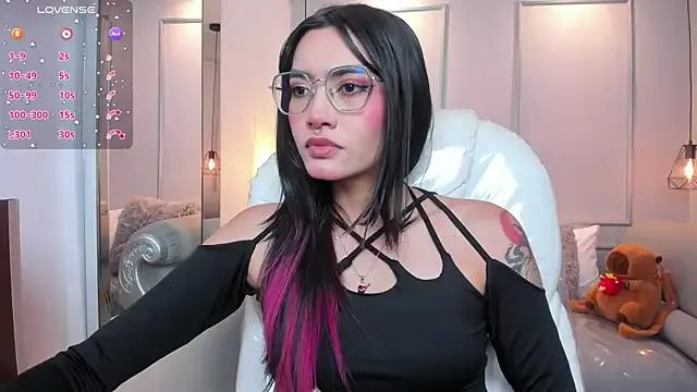 Private AzuraKindong on StripChat