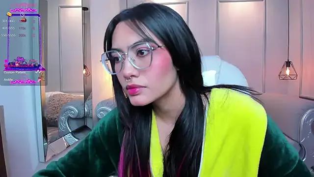 Private AzuraKindong on StripChat