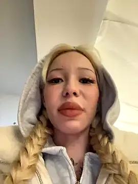 StripChat babydolll is Freechat babydolll — Slap ass in cafe