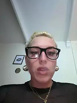 Freechat Barbie_26 on StripChat