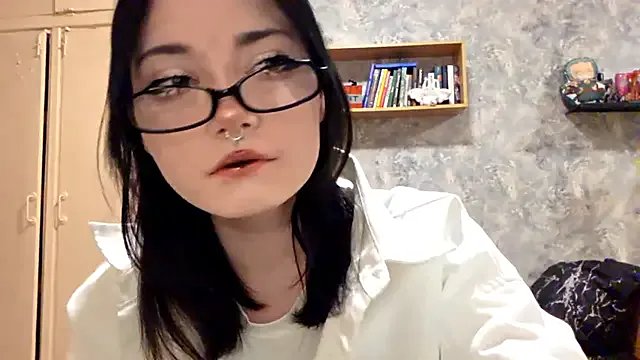 Freechat Beeping_Creature on StripChat