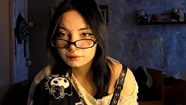 Freechat Beeping_Creature on StripChat