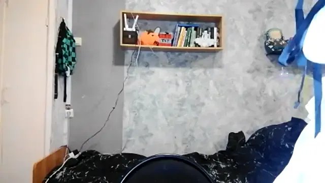 Freechat Beeping_Creature on StripChat