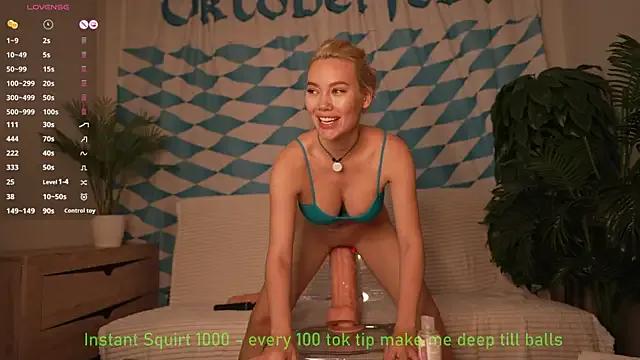 Bestie_Online on StripChat