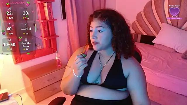 StripChat BlueeVelvet is Freechat BlueeVelvet — show pussy + zoom