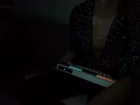 Freechat boyhigh1997 on StripChat