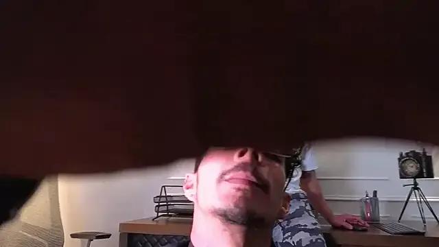 StripChat boysonfiree is Freechat boysonfiree — big load cum face