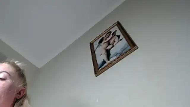 StripChat BrigitDani_ is Freechat BrigitDani_ — I fuck a 30-centimeter dildo in the puss