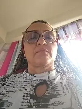 Freechat Cailinmilf on StripChat