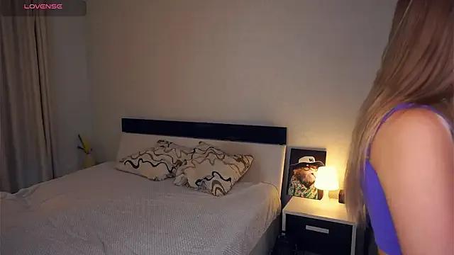 Freechat CathrynGeer on StripChat