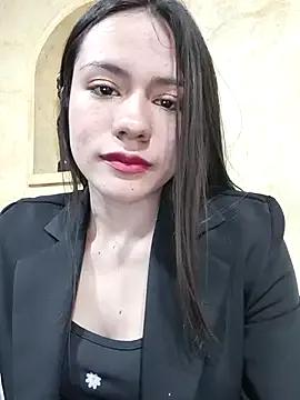 Freechat CHARLOTTE__05 on StripChat