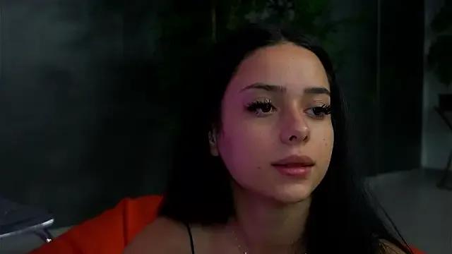 Freechat CherrySelena on StripChat