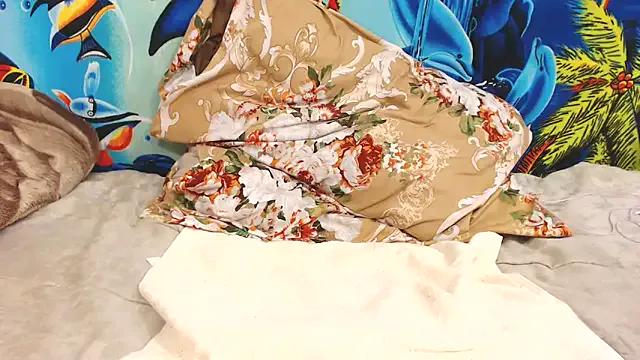 Freechat ChocolateClit on StripChat